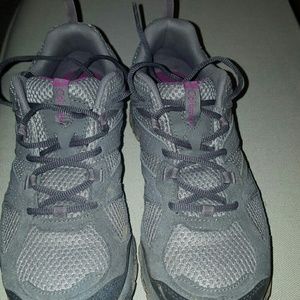 Columbia waterproof hiking boots